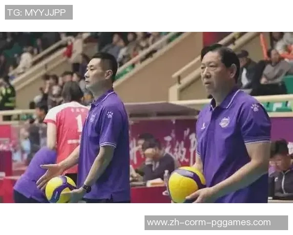 战术妥当执教有热情，率福建晋级四强！他才是女排主帅最佳人选